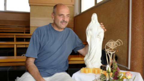 Paolo Brosio con la Madonna.