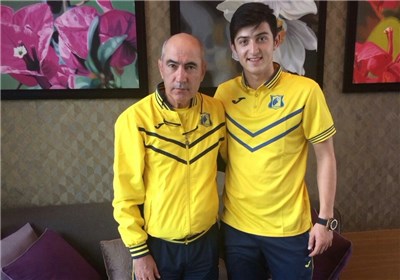 Berdyev e Azmoun (fonte:russianfootballnews.com)