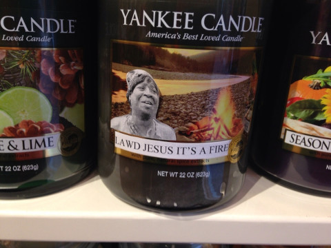 lawd-jesus-its-a-fire-yankee-candle-funny